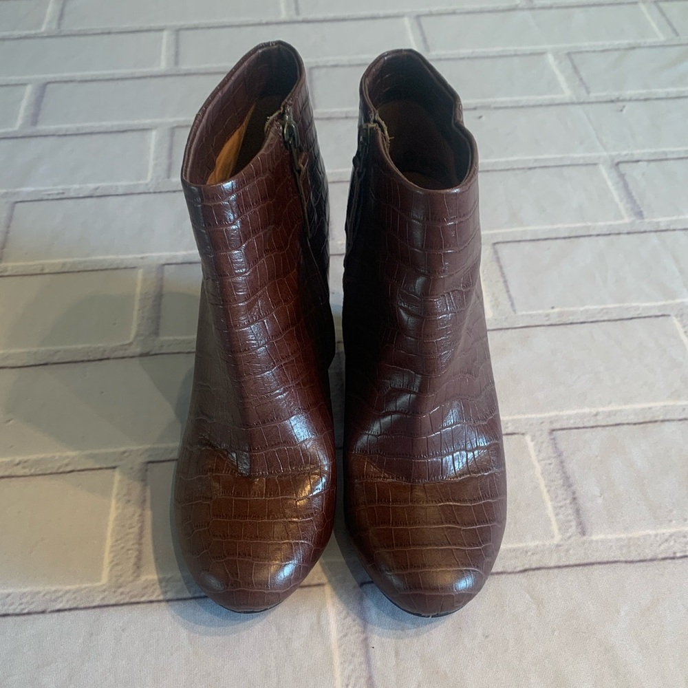 Joie Brown Crocodile-Embossed Ankle Boots